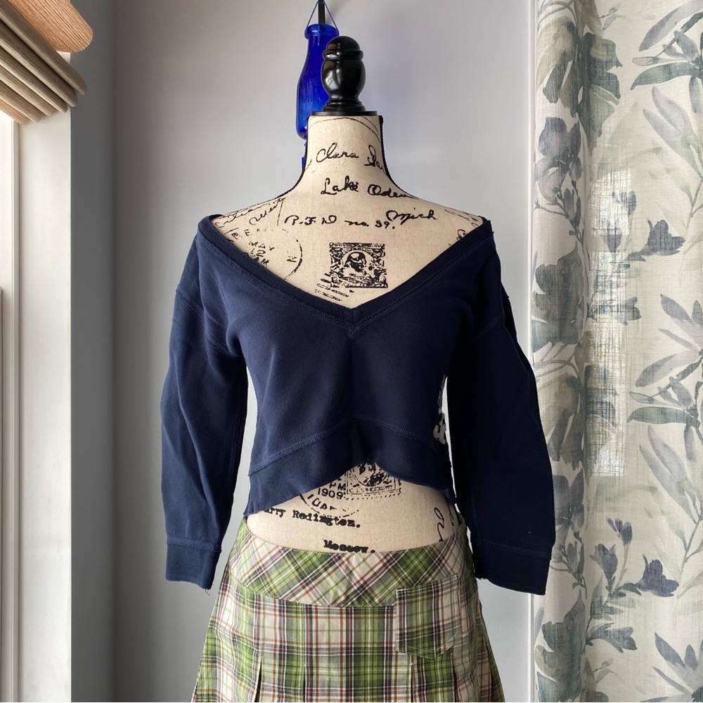 Gilly Hicks Navy Blue Off-Shoulder Sweatshirt